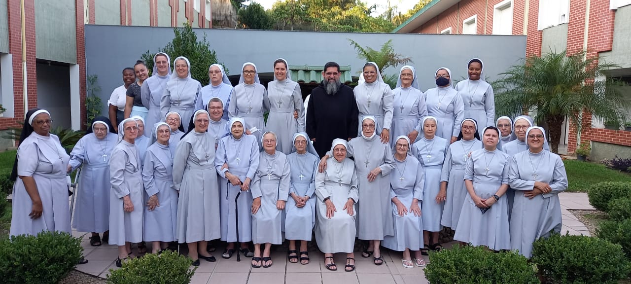 Irmãs Carmelitas da Divina Providência